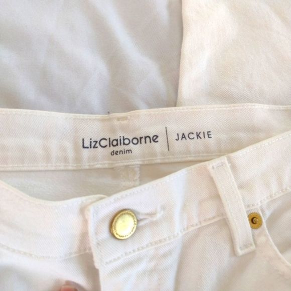 Liz Claiborne Denim White highrise Jackie Cut Jeans size 35 waist 25 inseam - Picture 3 of 7